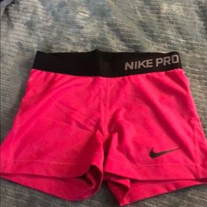 Nike pros shorts